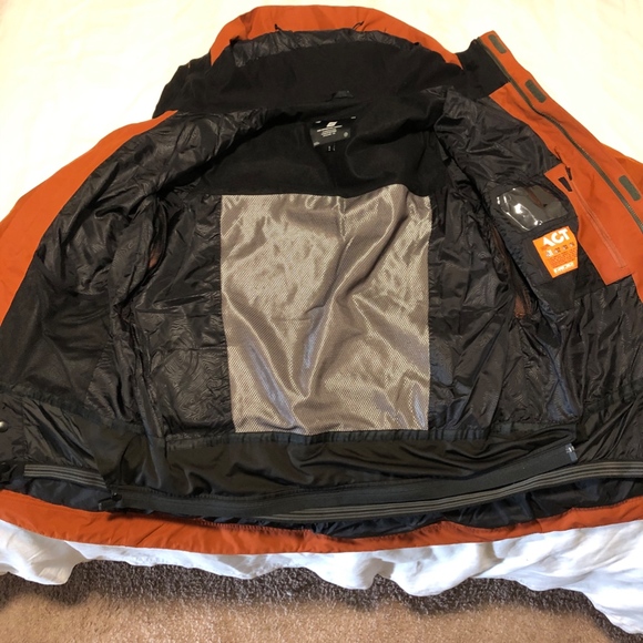 Ride Outerwear Men's 20k Snowboard Jacket - Picture 3 of 5